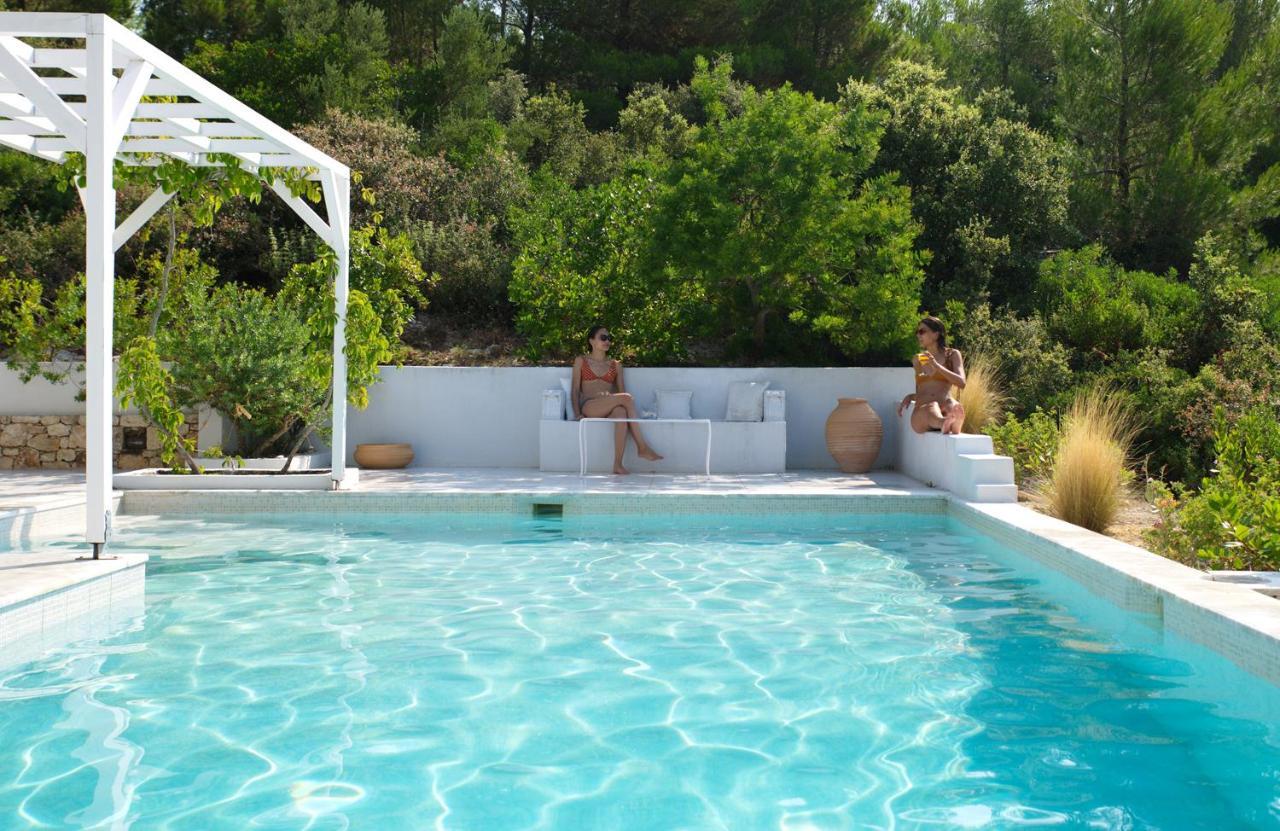 Anemolia Villas With Private Pools Near The Most Beautiful Beaches Of Alonissos Iszómata Kültér fotó